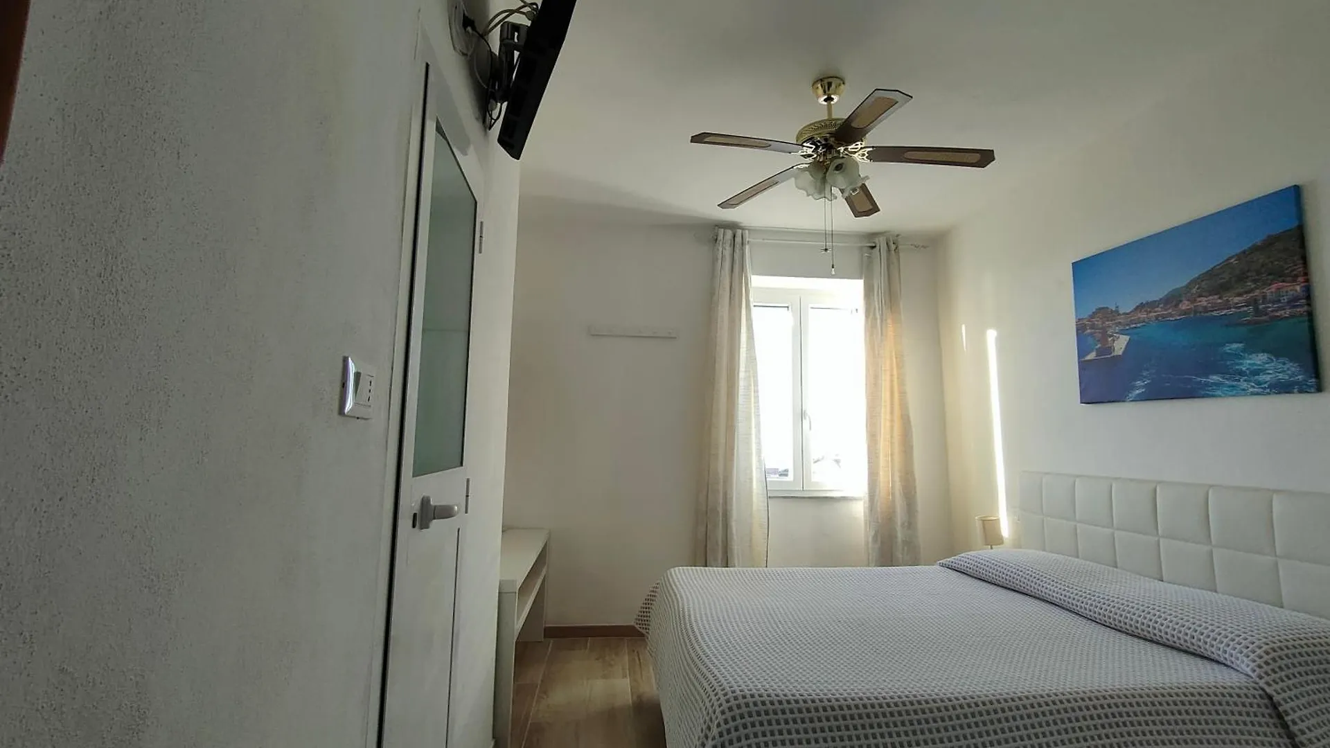 Guest house Alloggi Mario & Marta Giglio Castello Italy