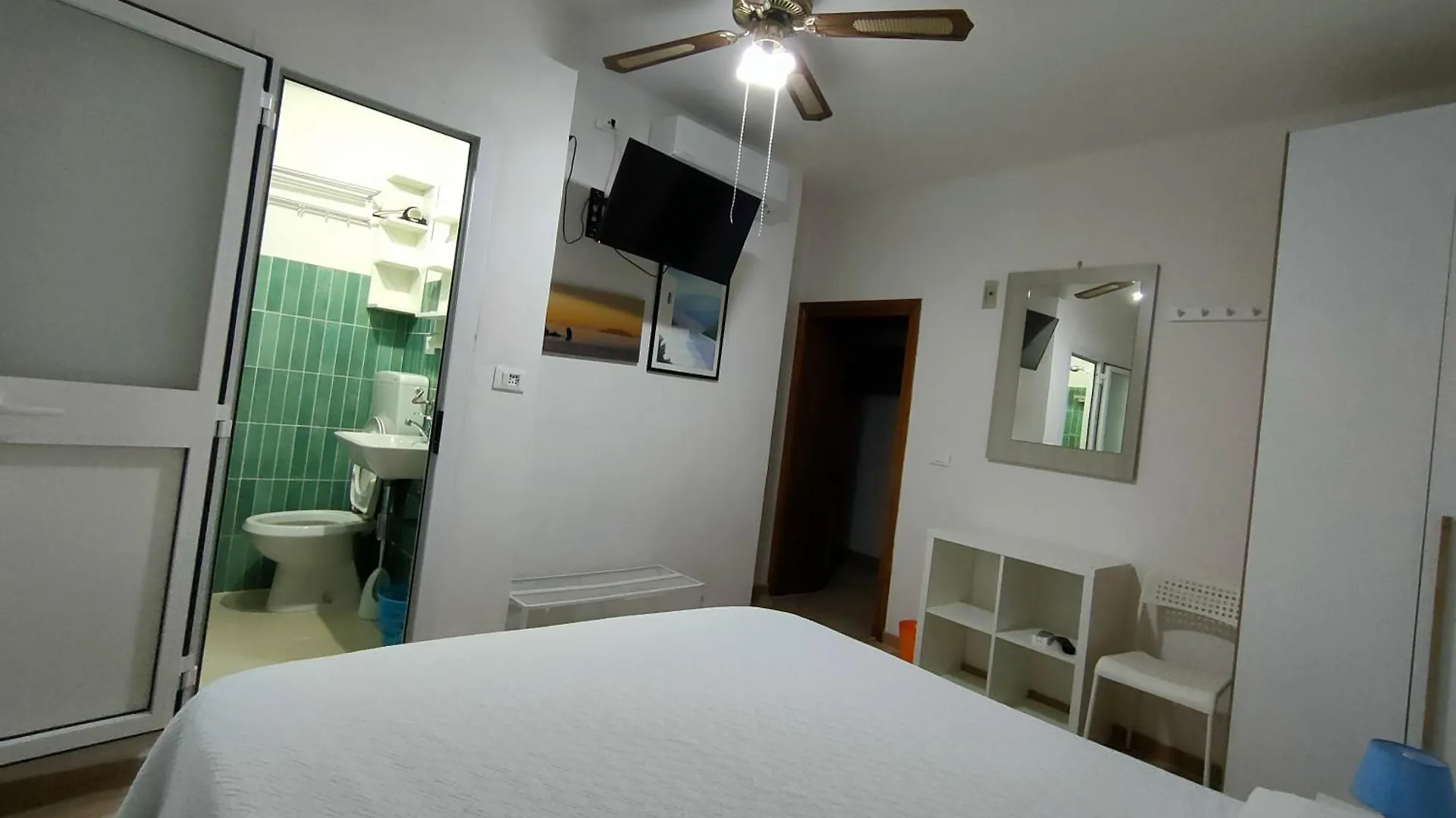 Alloggi Mario & Marta Giglio Castello Guest house